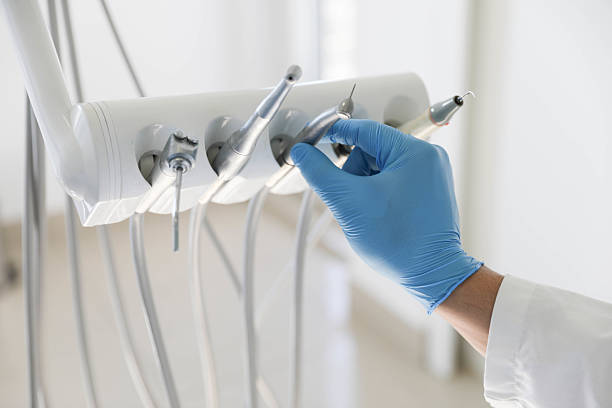 Professional Tooth Extraction technician working in Santa Clara County County, CA